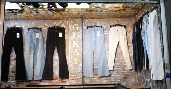 ایده برای دکوراسیون مغازه شلوار زنانه